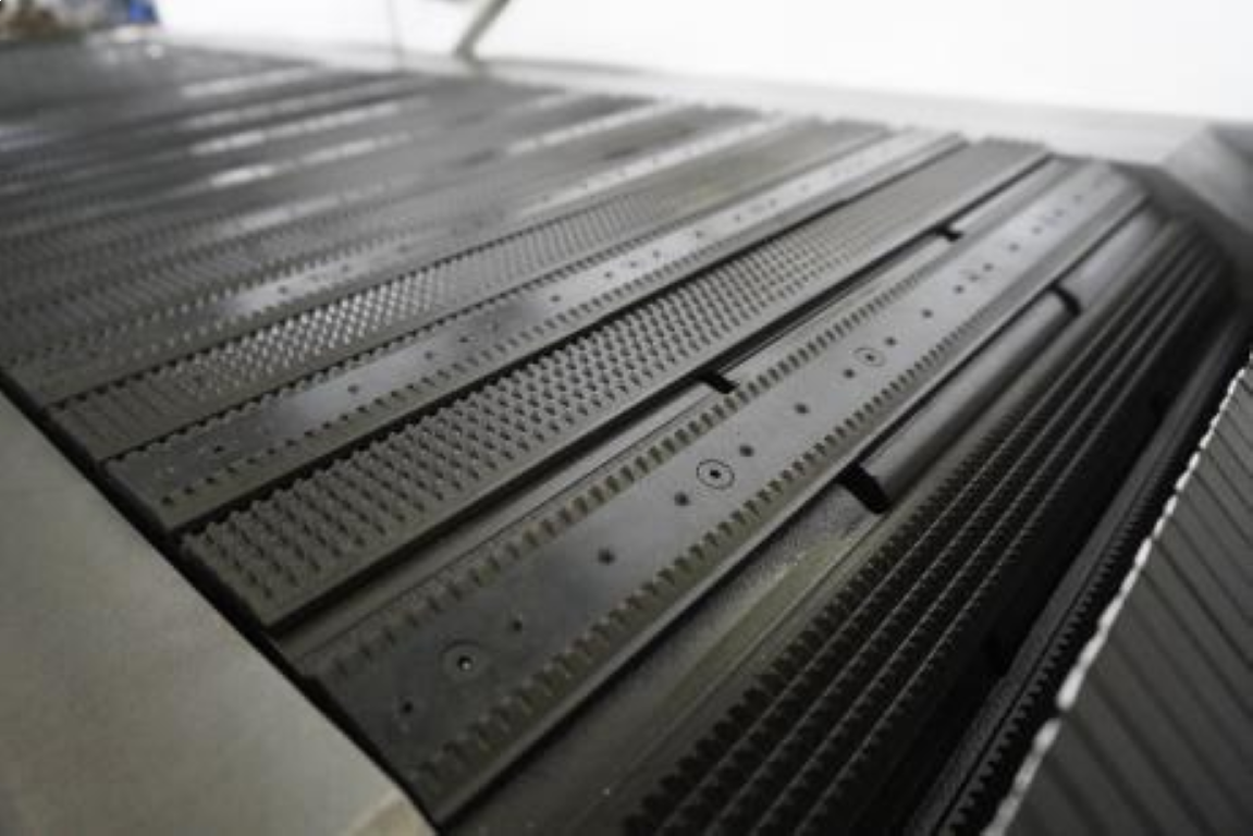 Winter Holztechnik Wielopiła z 4 elektrycznie regulowanymi piłami MULTIMAX 175 M4 zdjęcie 5